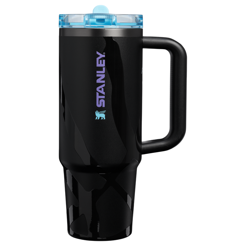 Stanley 1913 x Caitlin Clark Quencher® ProTour Flip Straw Tumbler - Desk Side Pour
