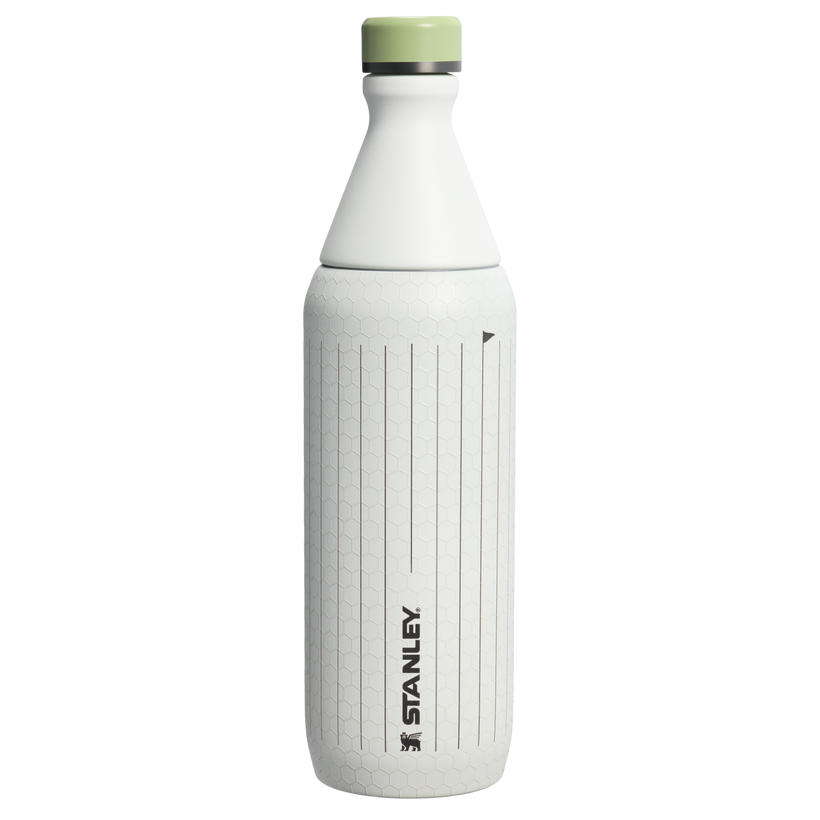 The Stanley 1913 x Nelly Korda All Day Slim Bottle - Travel Morning Hydration